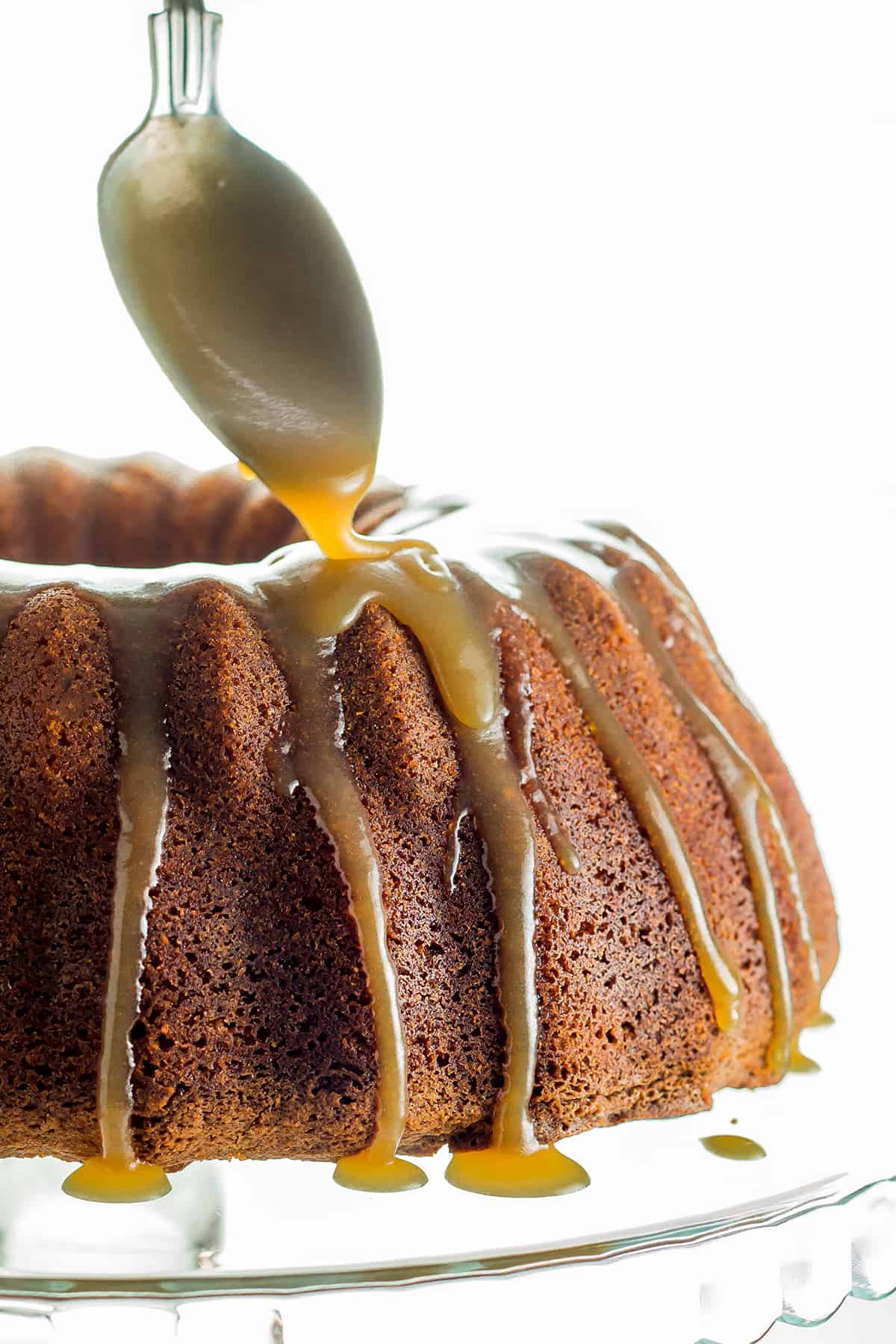 Elevate Desserts with Our Brown Sugar Caramel Icing Glaze